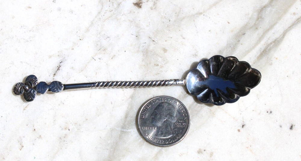 Antique Silver Berry Spoon w/Twisted Handle Shell Shape-#B2