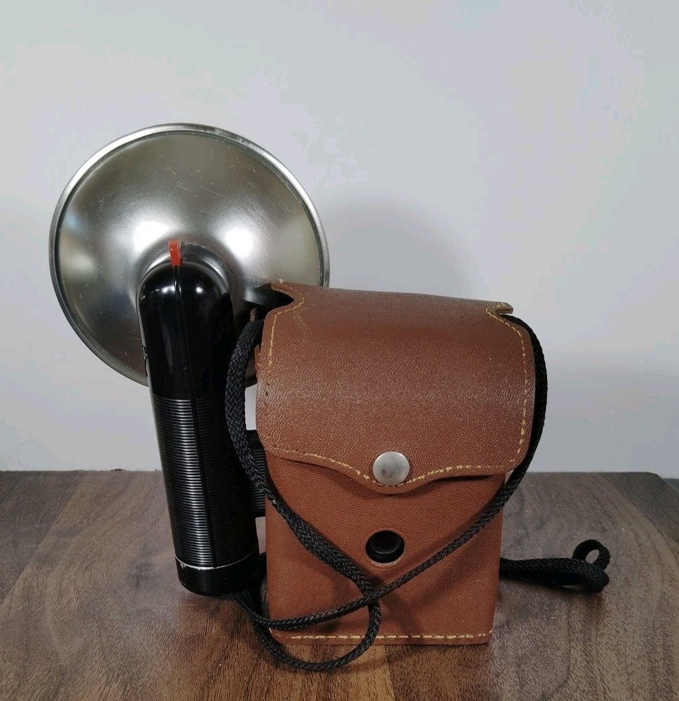 Vintage Argus Super 75 Camera Seventy Five, With Original Leather Case. Untested