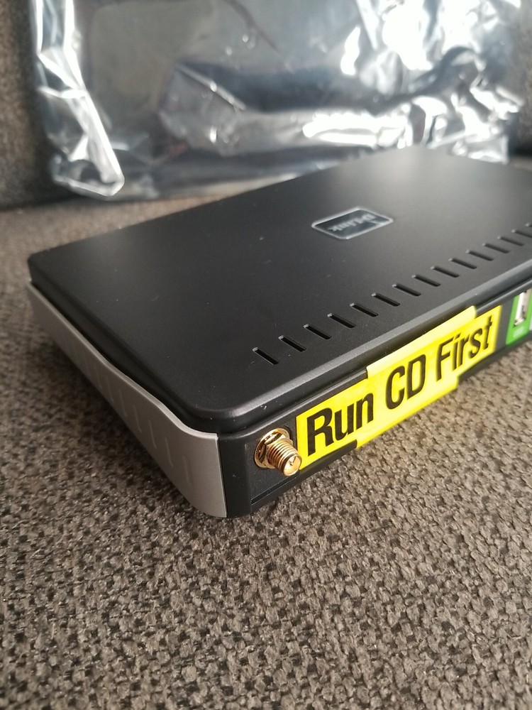 D-Link RangeBooster DIR-625 Router NEW