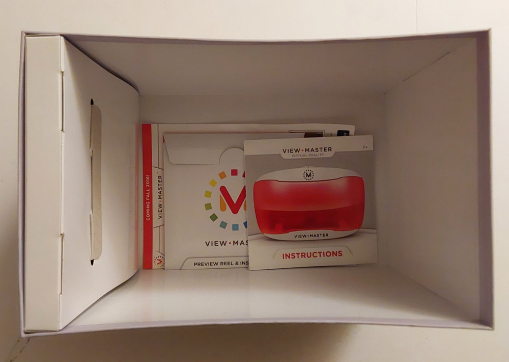 View Master Deluxe Virtual Reality VR Viewer Model DTH61 Start up kit