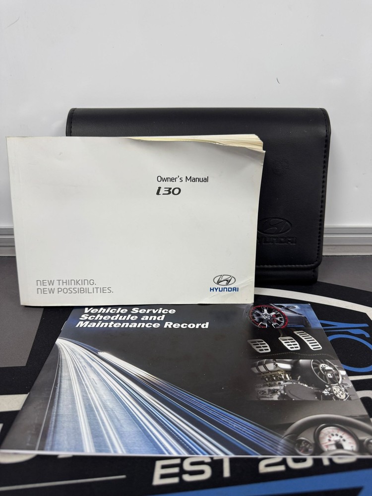 HYUNDAI I30 OWNERS PACK / HANDBOOK / MANUAL WITH WALLET 2012-2017 (2013)