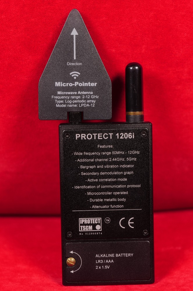 KJB Protect 1206i Professional Digital RF Wireless Transmissions Bug Detector