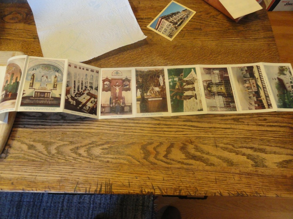 Old "Ste-Anne De BEAUPRE" Multi View Fold-Out Postcard