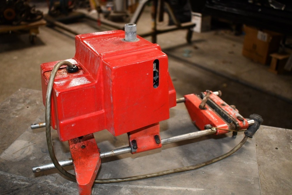 Hunter A111 left front alignment head, should work but can't guarantee it