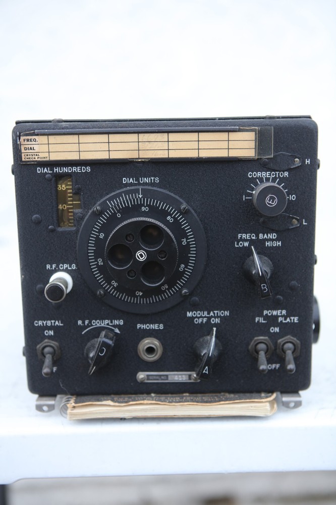 Navy Dept CRR-74028 Frequency Indicating Equipment