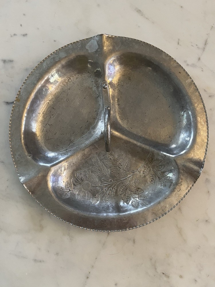 Vintage Hammered Aluminum Sectioned Serving Dish With Handle