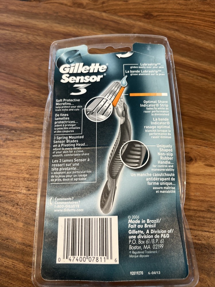 Gillette Sensor 3 Disposable Razor 4 Pack Mens Shaving