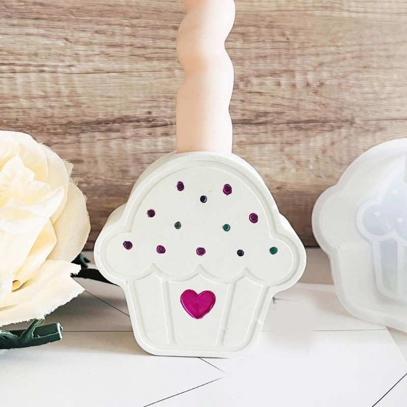Sturdy Silicone Mold Ideal For Making Heart Cup cake Holder Ornament
