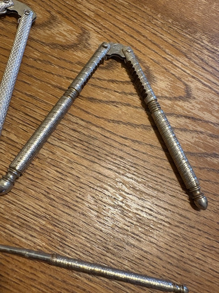 Vintage HMQ Nutcracker Set Of 2 Includes Picks