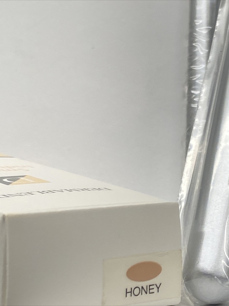dermablend coverage cosmetics travel kit HONEY