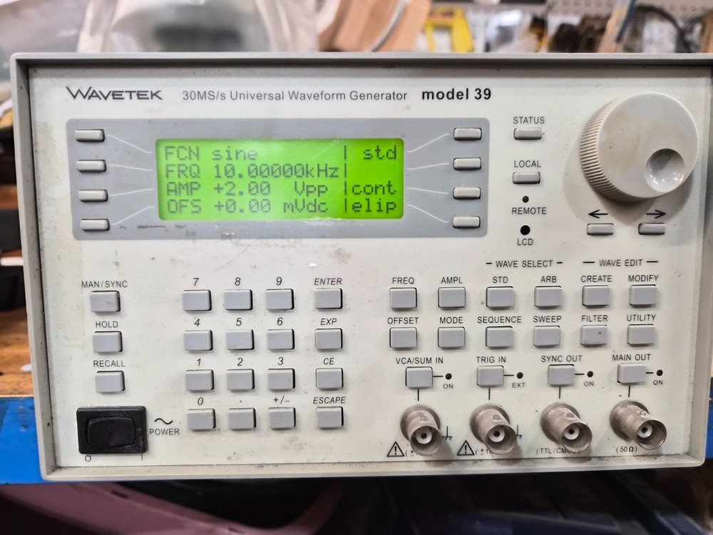 Wavetek Model 39 30MS/S Universal Waveform Generator