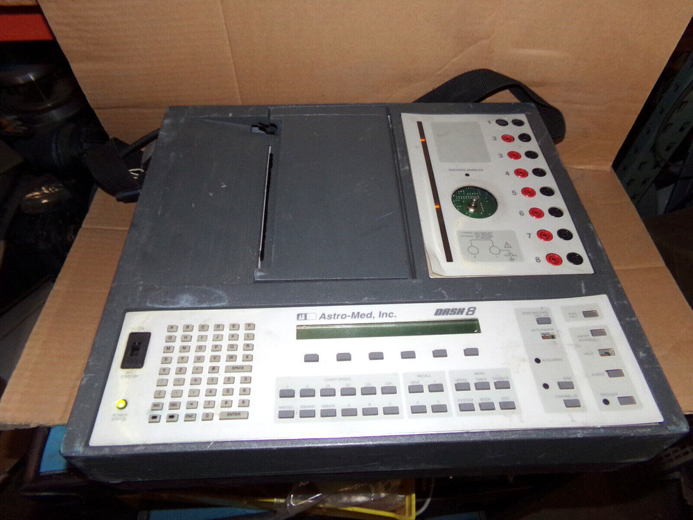 Astro Med DASH 8 Chart Recorder