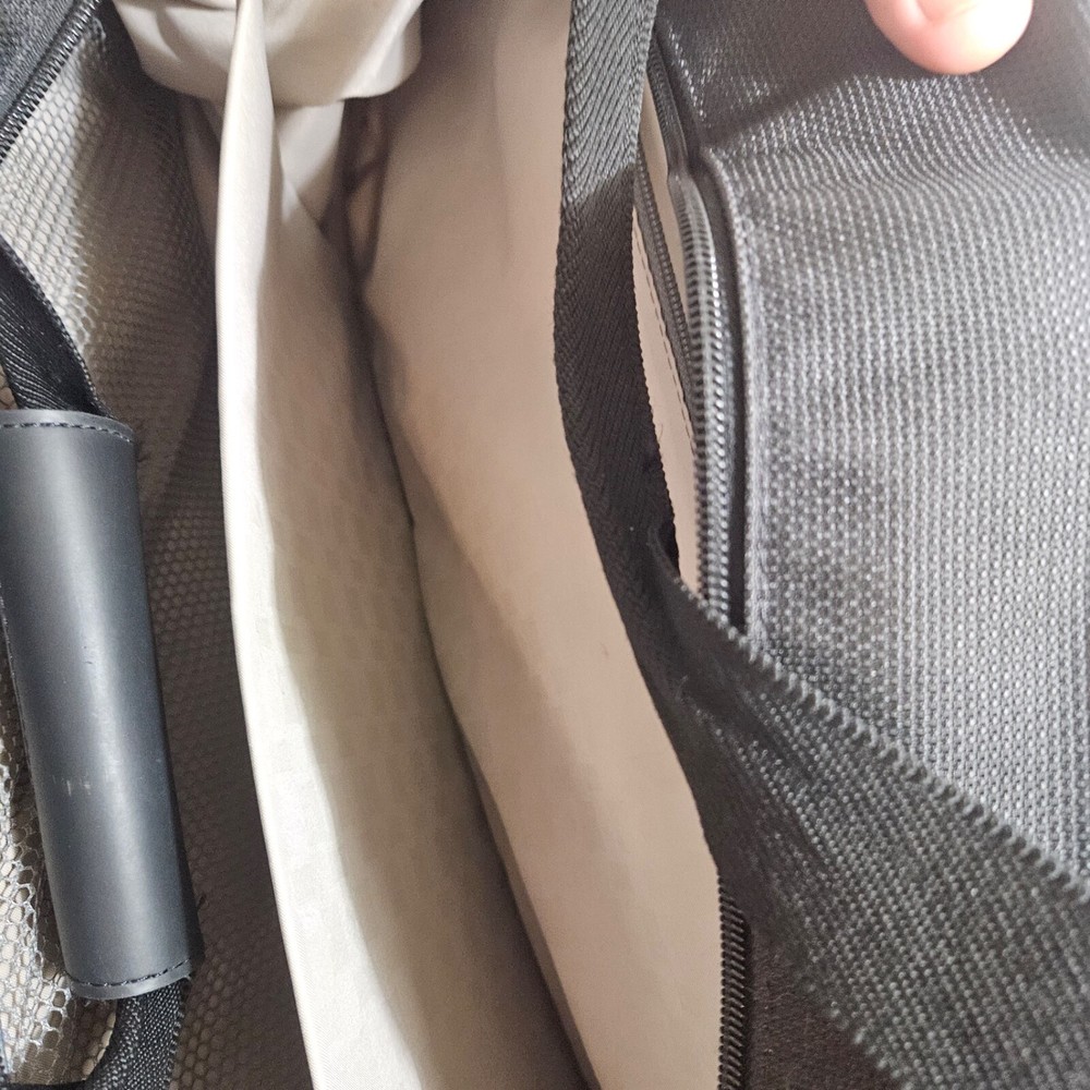 Samsonite bag black for traveling