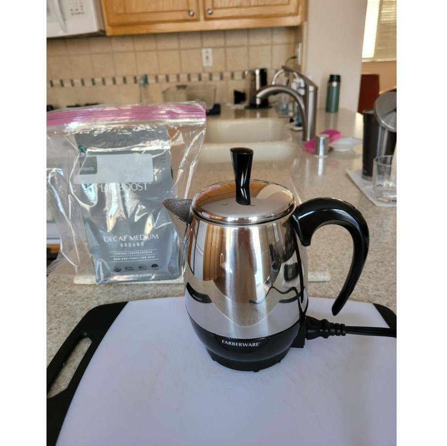 NEW - 4 Cup Electric Coffee Percolator, Automatic Keep Warm, No-Drip Spout