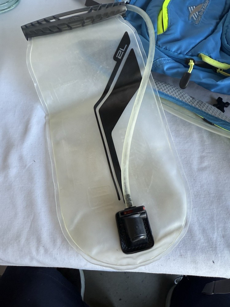 High Sierra Cragin Hydration Backpack with 2L Bladder Blue Hydropack