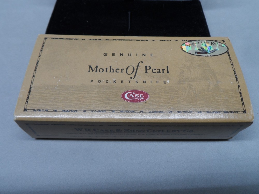 Case xx empty clam shell box