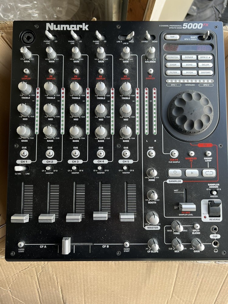 Numark 5000FX 5 channel professional effects dj mixer