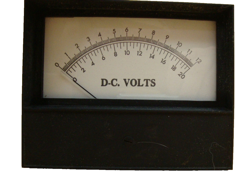 DC VOLT ANALOG METER 0 - 12 & 0 - 20 (Qty 1)
