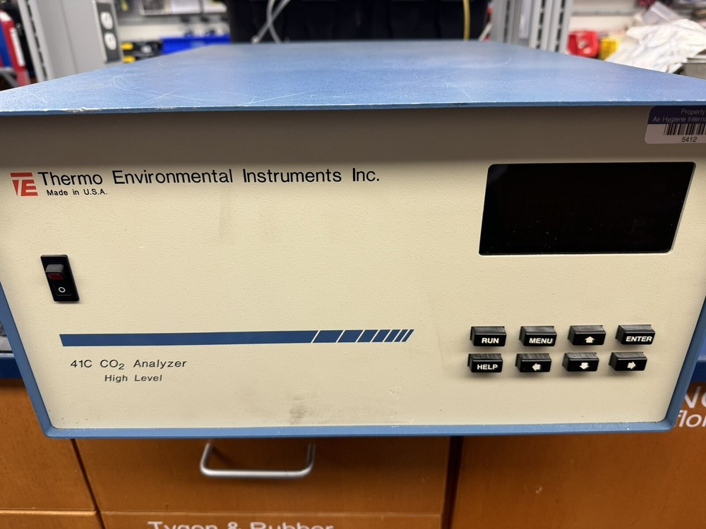 Thermo 41C High level CO2 Analyzer (working - no alarms)