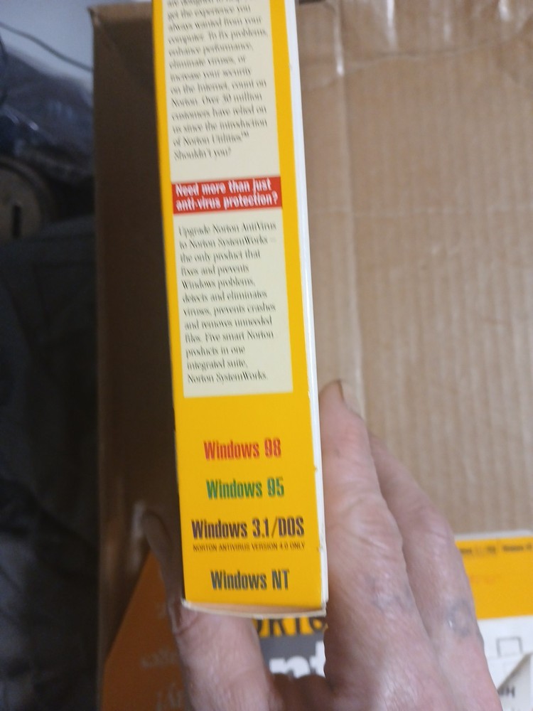 Symantek Norton Antivirus Version 5.0 (1998)