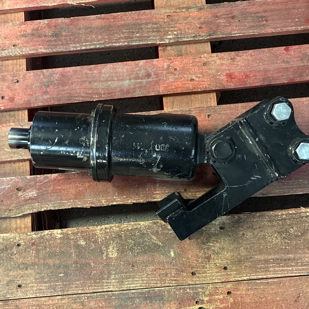 Auger Drive  Universal Mount