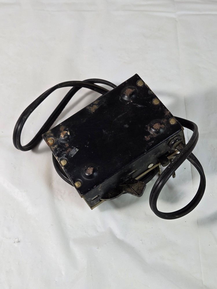 TYCO MODEL #899V RAILROAD TRAIN TRANSFORMER CONTROLLER HO TRAIN