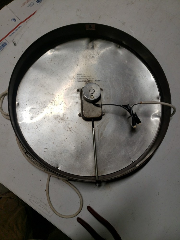 Vintage Elm Manufacturing Co Clock,