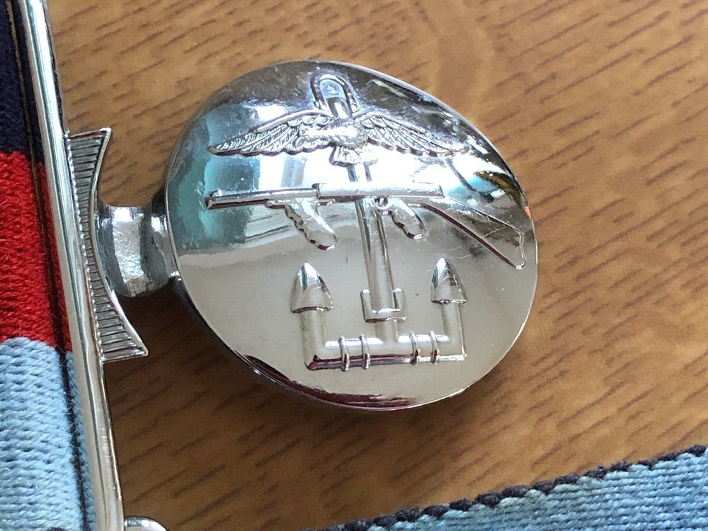 eagle and machine gun - regiment belt