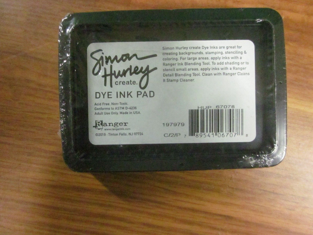 Simon Hurley create. Dye Ink Pad-Bee Sting