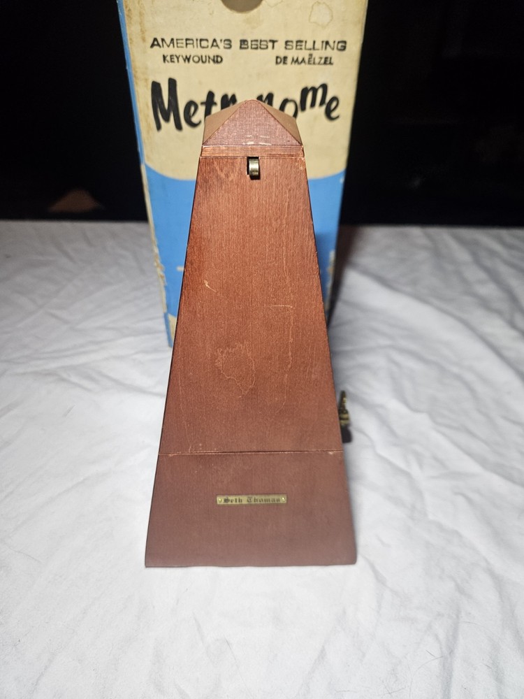 Vintage Seth Thomas Solid Wood Pyramid Metronome de Maelzel