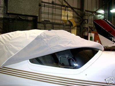 Diamond DA40 windshield and cabin cover