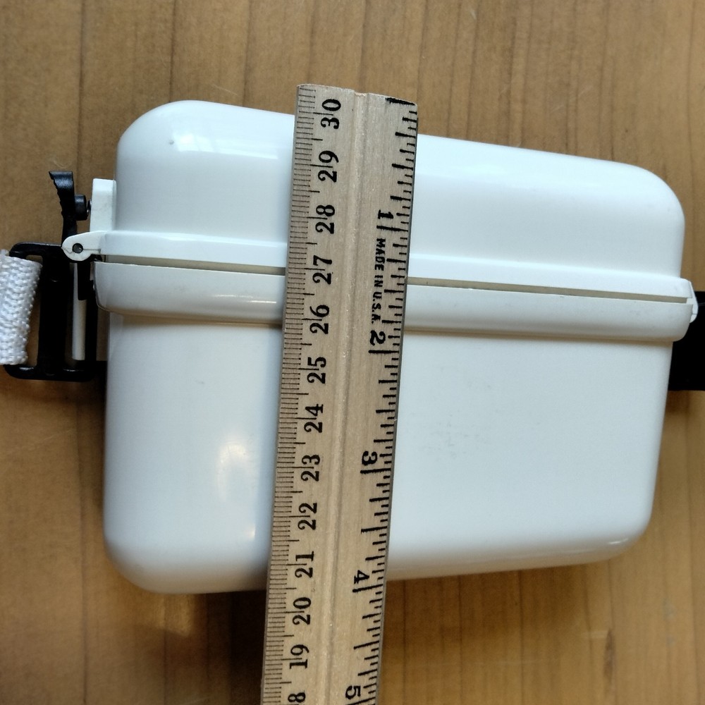 Vintage Unique White Hard Plastic Shell Fanny Pack Waistpack w/ Adjustable Strap