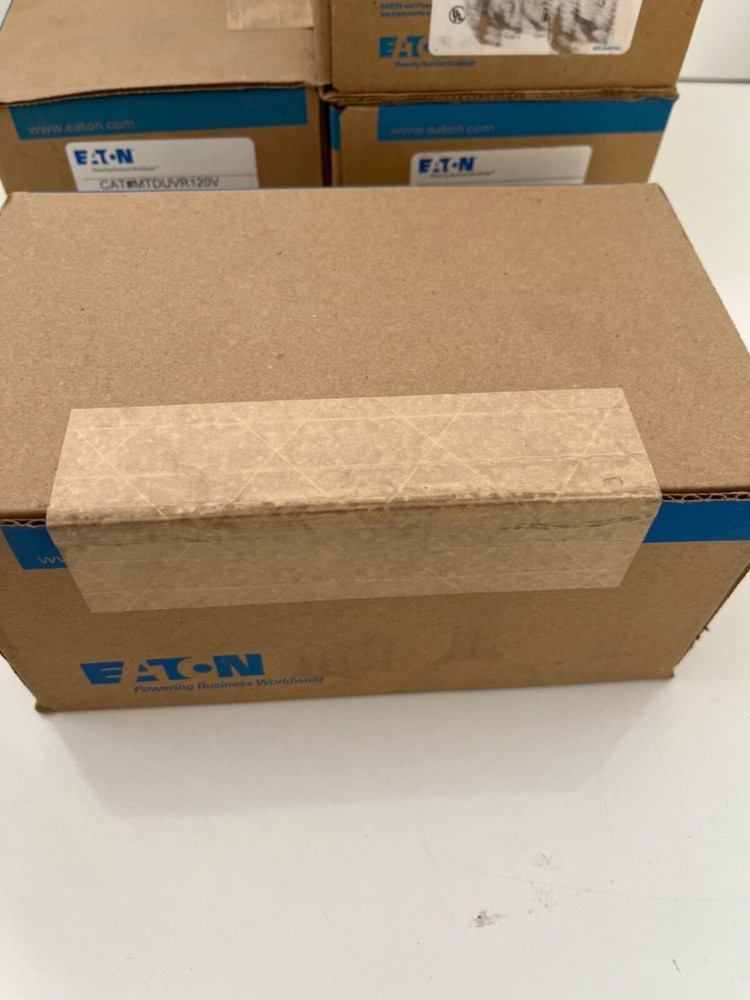 EATON MTDUVR120V Time delay undervoltage module