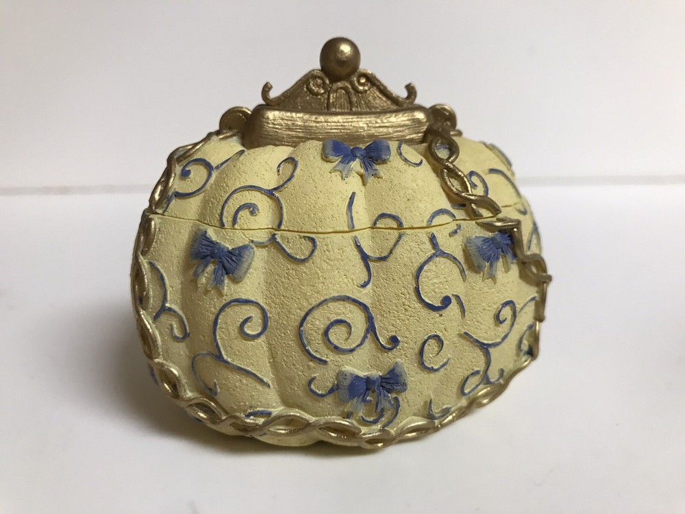 Willow Hall Suzanna Purse Trinket Box