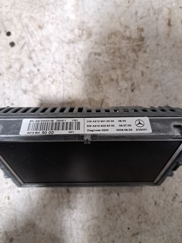 2010 E350 Display Screen Sku#4256601