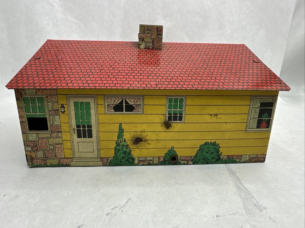 SKYLINE TIN RANCH HOUSE WITH LIGHT