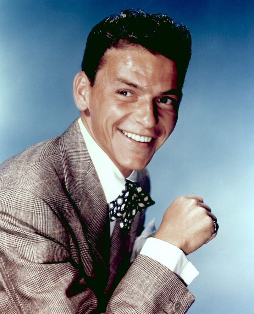 FRANK SINATRA  8X10 PHOTO #K694