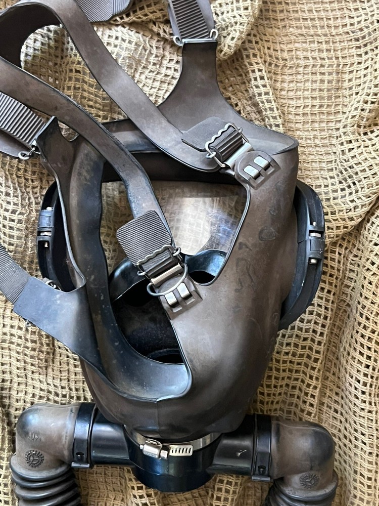 MSA Mine Fire Fighting Gas Mask Model RARE MED
