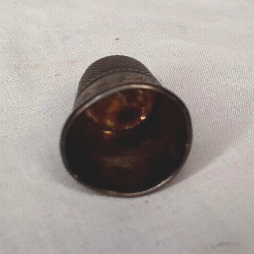 Vintage Solid Silver BLUE CROWN STONE TOP THIMBLE Germany Size 9 Chasing Scrolls