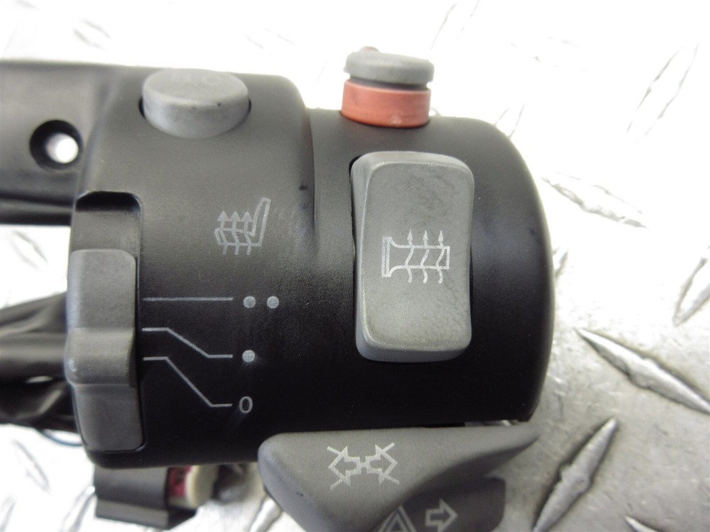 2006 05-06 BMW R1200 R1200RT Right Handlebar Control Switch Handle Bar Button