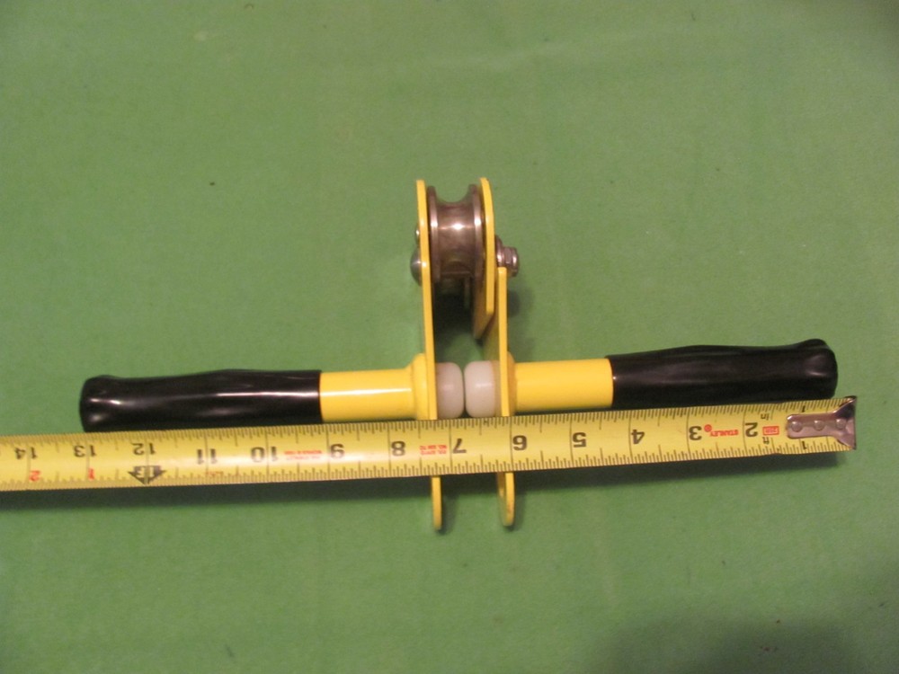 Trolley - Hornet with Built-In Handlebars.