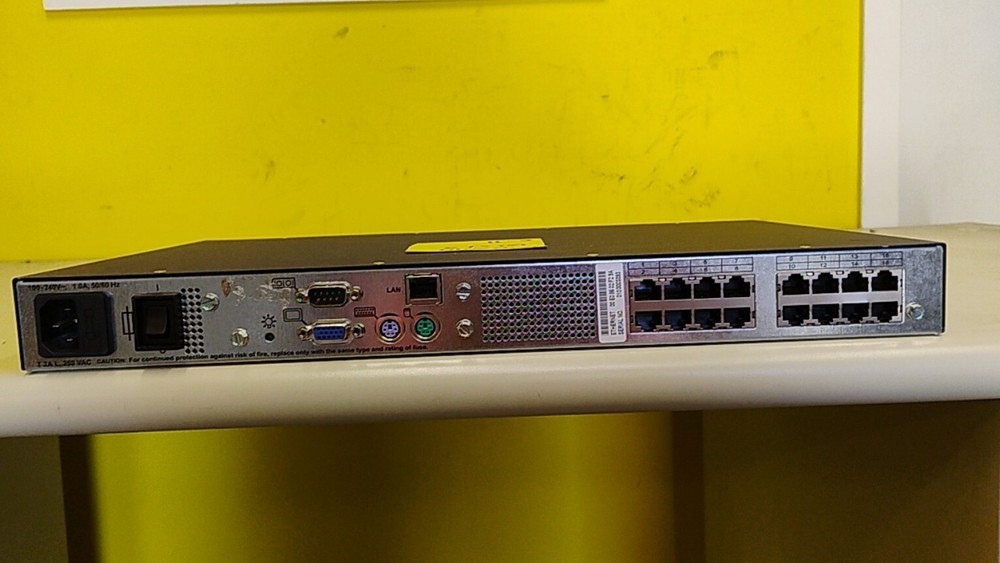 Avocent (DSR2010) , 16-Ports External kvm switch