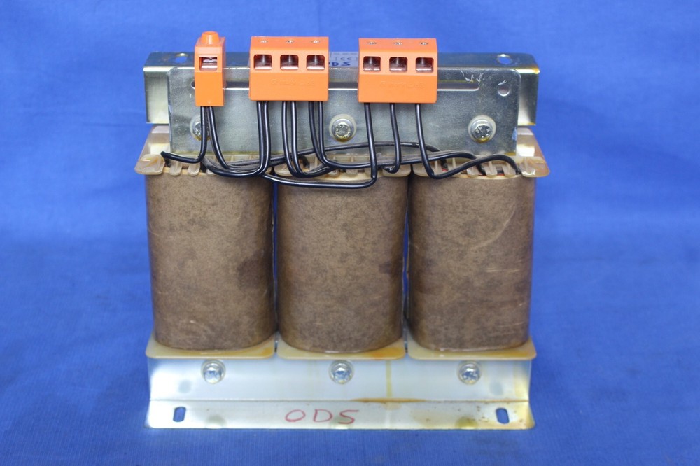 10 KVA auto transformer, 3-phase, 208-400