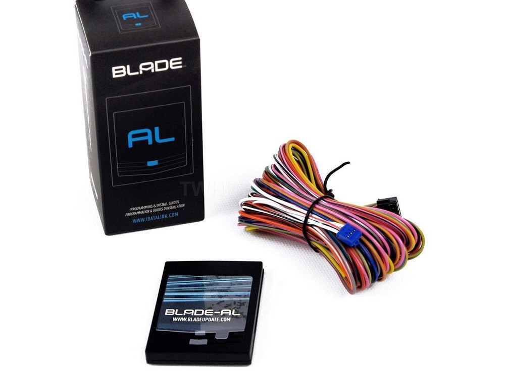 Compustar CS7900AS All-In-One 2-Way Remote Start + Alarm with BLADE-AL Module