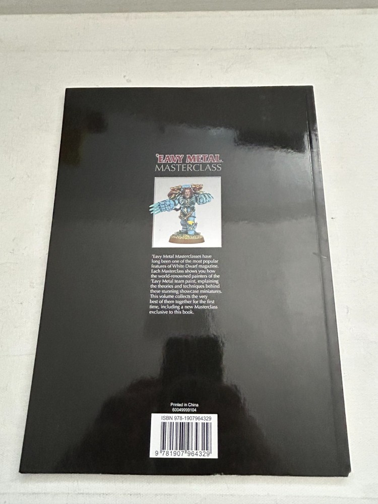 Warhammer 40K 'Eavy Metal Masterclass EXCELLENT CONDITION 2011 Soft Cover OOP