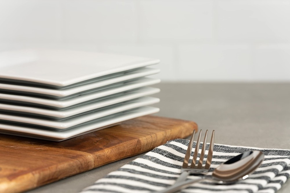 Simply White 6 Square Appetizer Plate Set Of