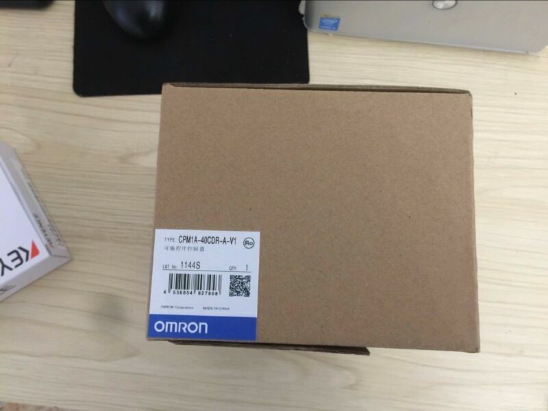 Omron CPM1A-40CDR-A-V1 Programmable Controller Unit New in box