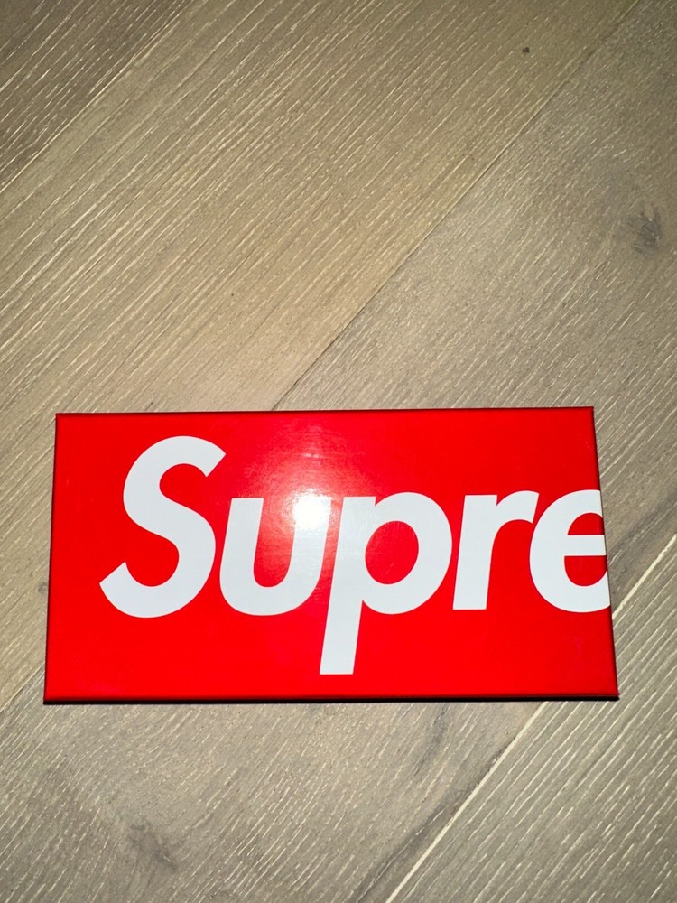 Supreme Montana Cans Mini Spray Paint Can Set