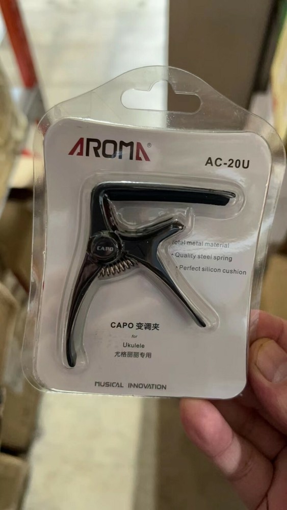 Mini 4 String Guitar Capo, Professional Ukulele Capo (BLACK)