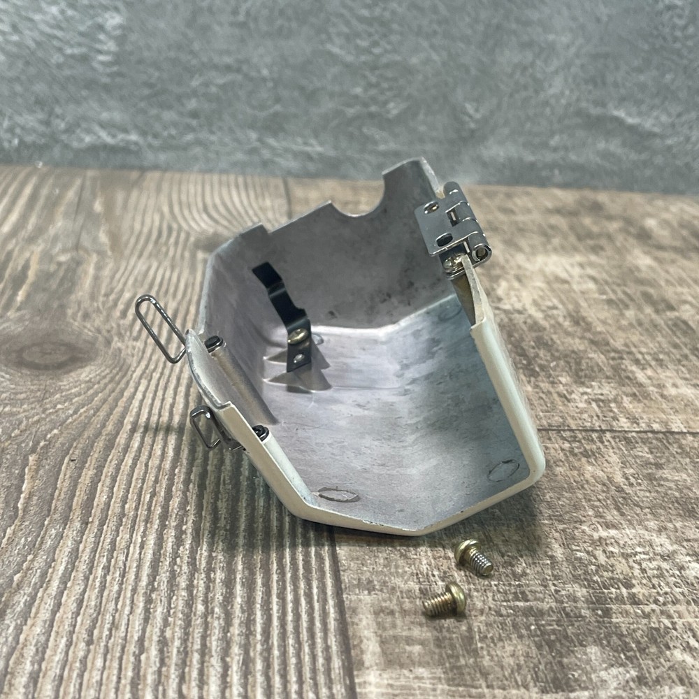 Necchi 524FB Sewing Machine Replacement Light Cover